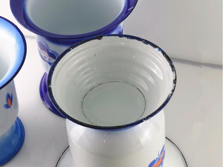 加高加厚搪瓷高脚痰罐带盖带暖垫怀旧儿童老人用痰盂坐便器尿桶大号淡蓝高脚痰盂 图片价格品牌报价 京东