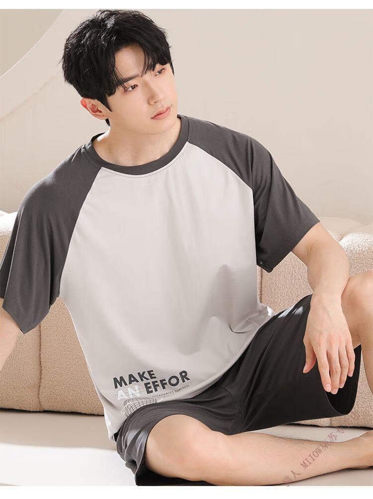 20fc45c373385e35.jpg' style=