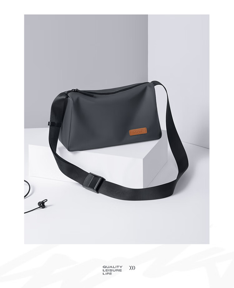 GOLF Men's Shoulder Bag Women's Lightweight Crossbody Commuter Phone Bag Casual Small Messenger iPad Pillow Bag Square Bag 8