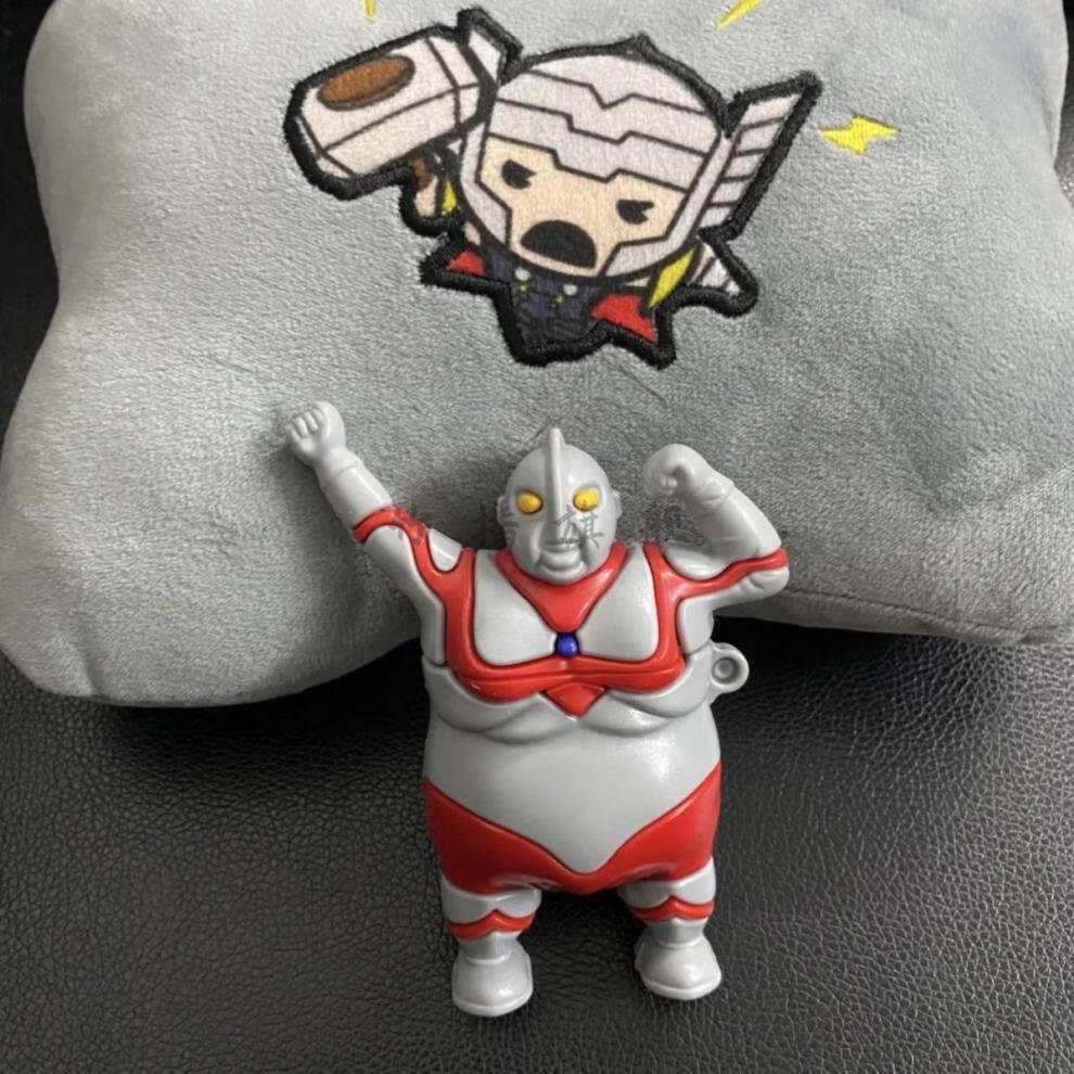 q版光之幼崽汽车摆件 胖奥特曼摆件泰罗gk模型景品客厅礼物摆件玩具