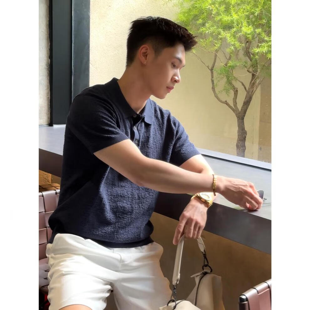 d84555635de4adb0.jpg