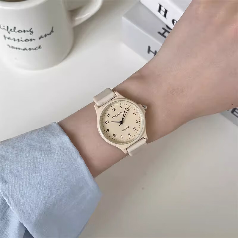 GEORGCOUNT Stylish College Style Women's Watch 2025 New Model Silent Waterproof Quartz Watch for High School and Middle School Students Exam Use 7