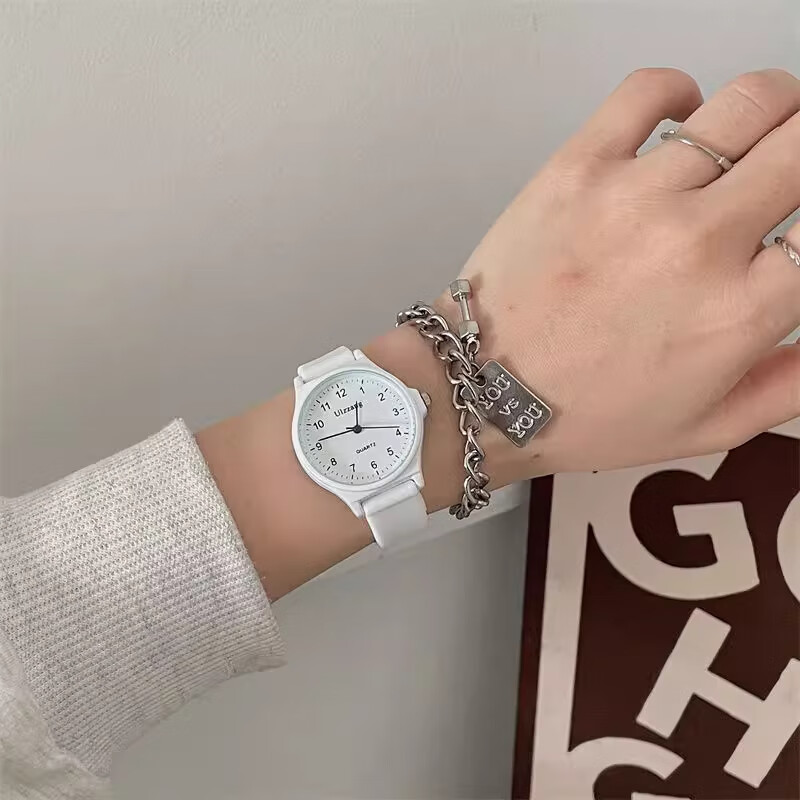 GEORGCOUNT Stylish College Style Women's Watch 2025 New Model Silent Waterproof Quartz Watch for High School and Middle School Students Exam Use 9