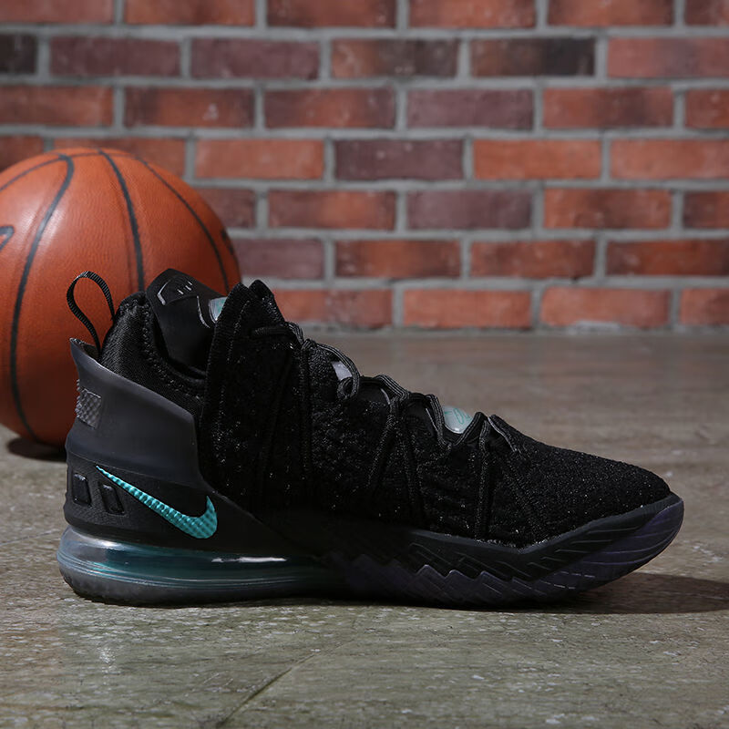 耐克(nike)詹姆斯18代男子气垫篮球鞋运动鞋实战水泥地运动鞋詹姆斯