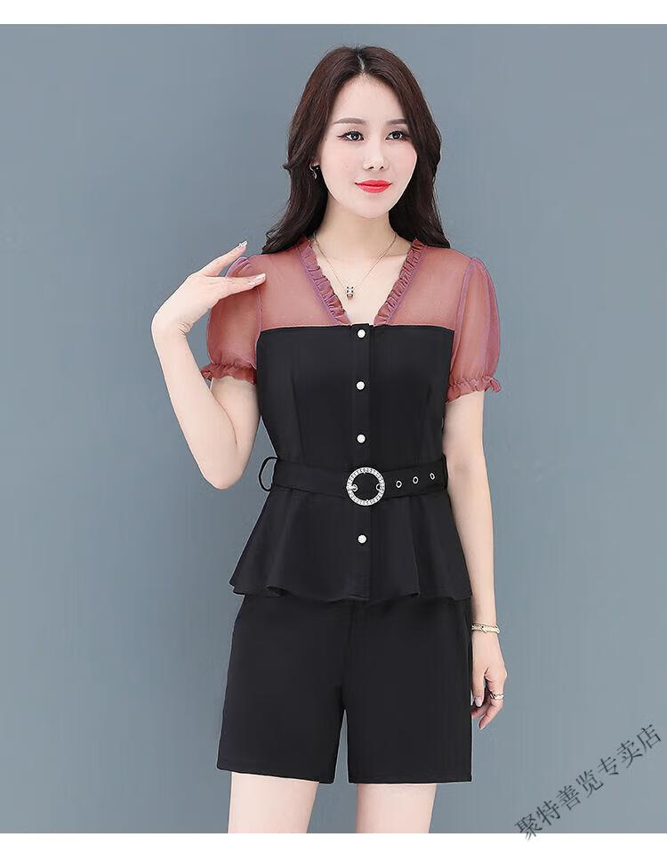 d40b4e8093f22816.jpg' style=