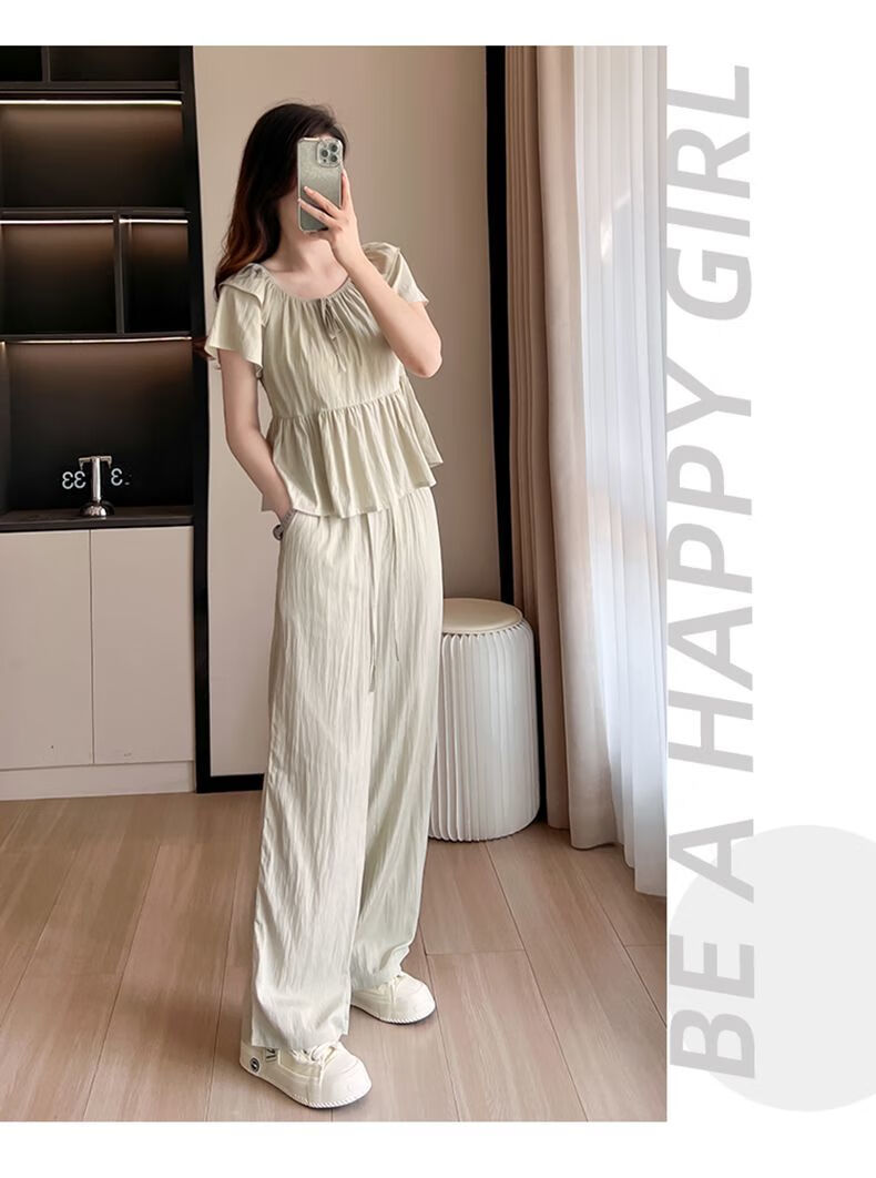 8f260586e362cb65.jpg' style=