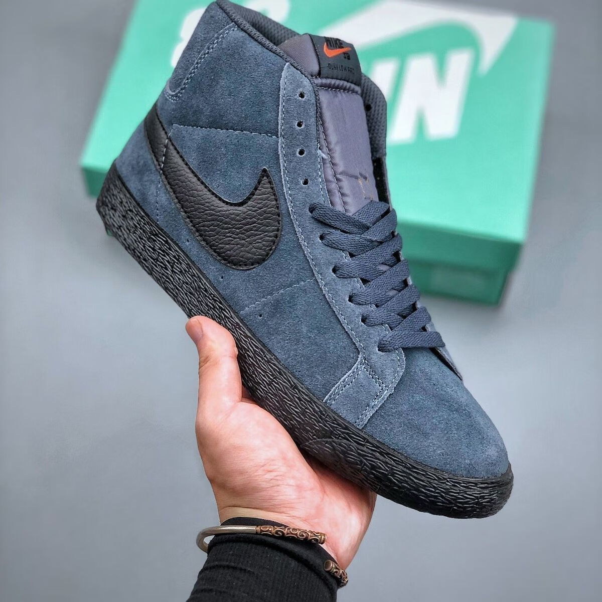 sb blazer mid77开拓者帮复古男女运动休闲百搭板鞋 高帮深灰 40