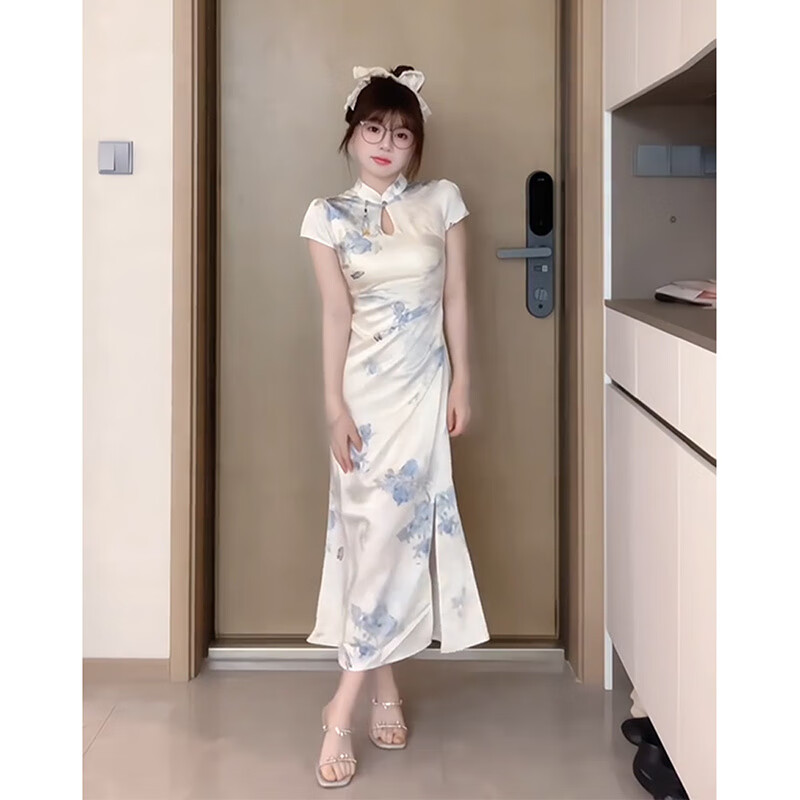 2dc3f80b394f850e.jpg' style=