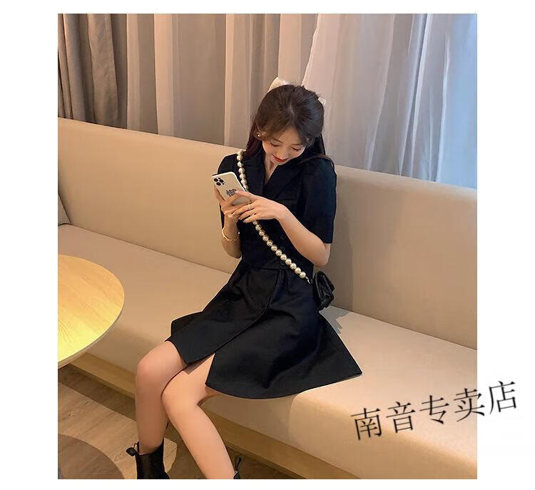 e20e736e33690b28.jpg' style=