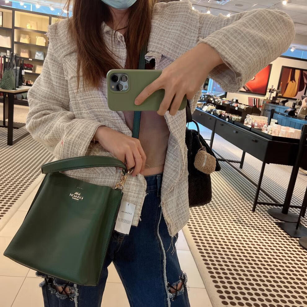 2ff44581060678e8.jpg