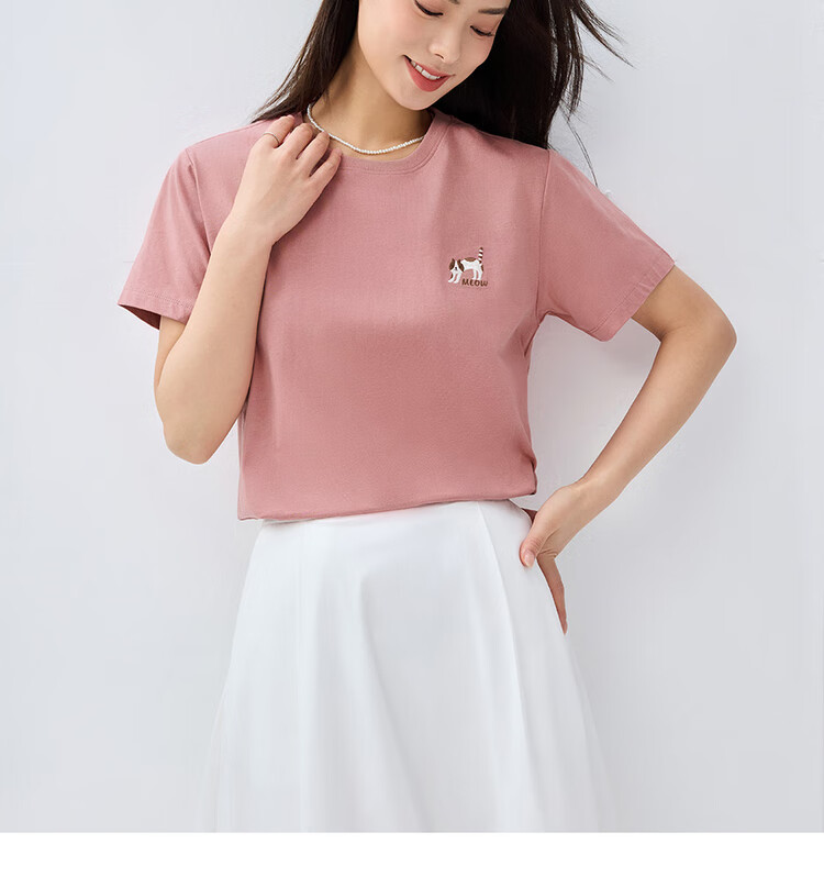 Giordano Women's Short Sleeve T-Shirt, Pure Cotton, Cute Age-Reducing Cat Embroidery, Round Neck Casual Top, 13325327 13