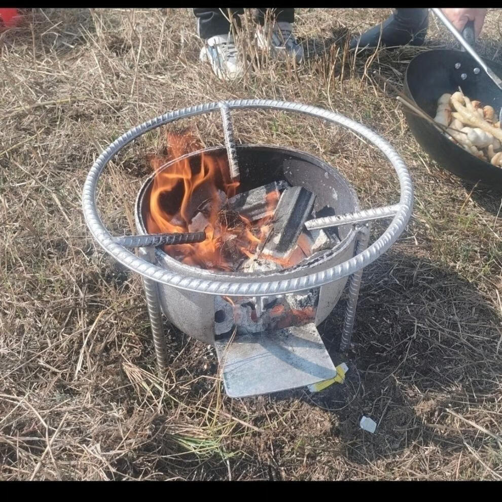 e9a22a40-09dd-4f68-b4ff-8b9e496ba6cf.jpe