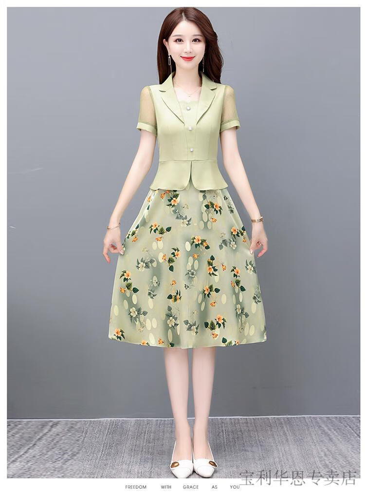 ce6c4fd19ade956c.jpg' style=