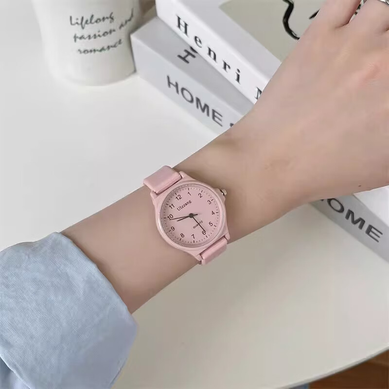 GEORGCOUNT Stylish College Style Women's Watch 2025 New Model Silent Waterproof Quartz Watch for High School and Middle School Students Exam Use 12