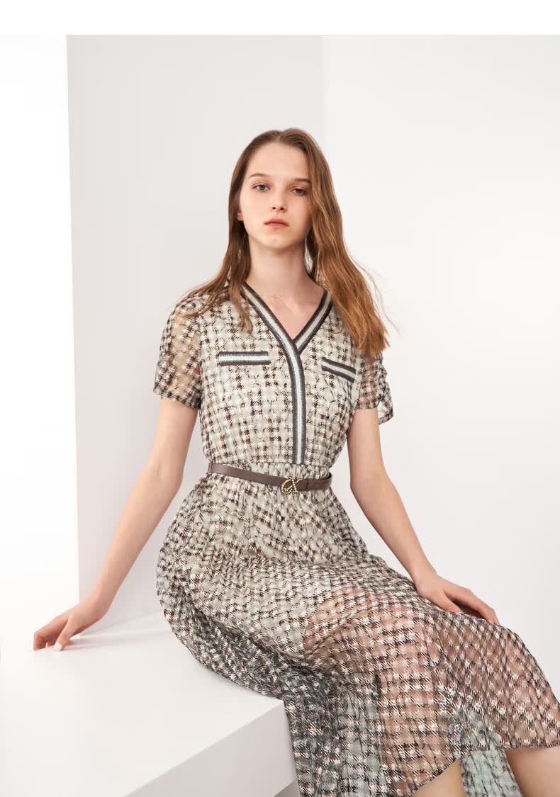 xg雪歌格纹印花高腰短袖连衣裙2022夏季新款中长款蕾丝百褶裙女装