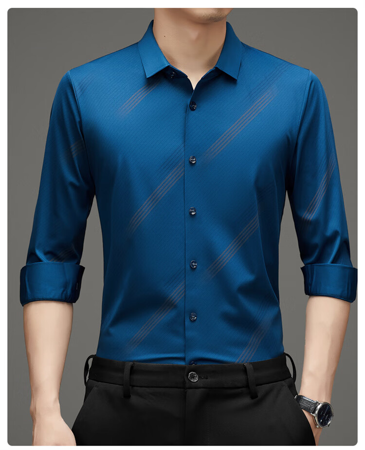89268701bfe4eb44.jpg' style=