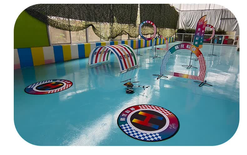 猪小宝无人机竞技多轴障碍赛天戈场地纸飞机标靶穿越竞速飞北赛道门