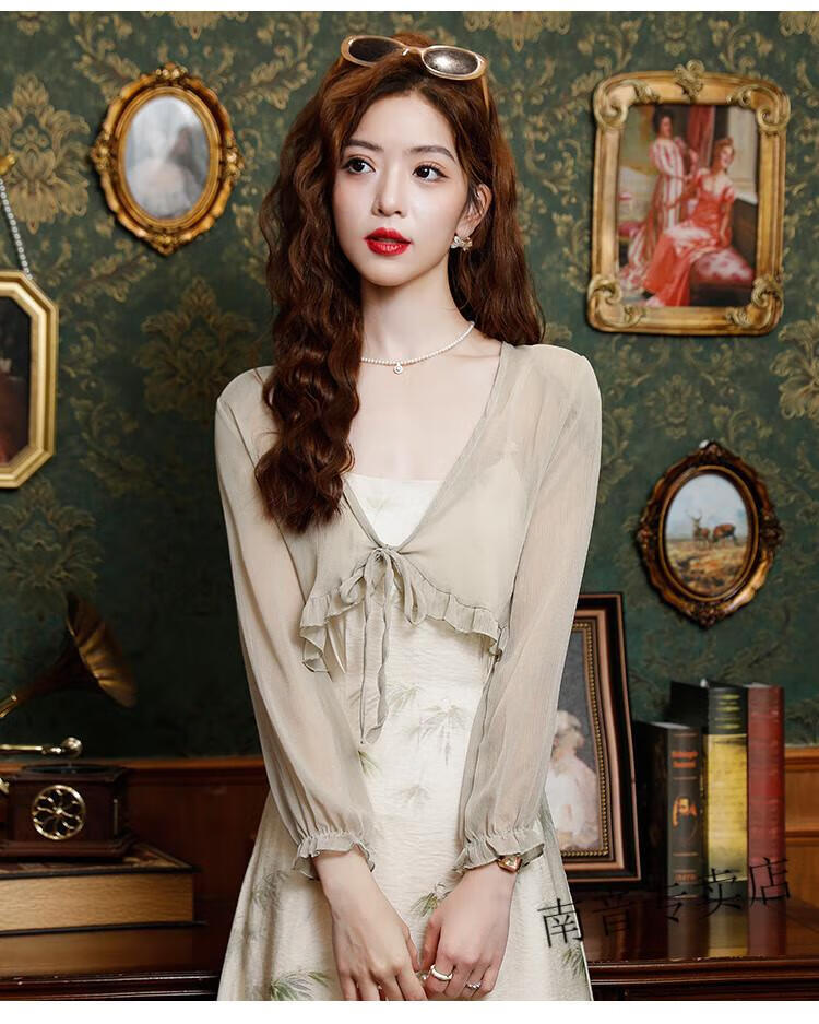 73b3fb9b6bc45941.jpg' style=
