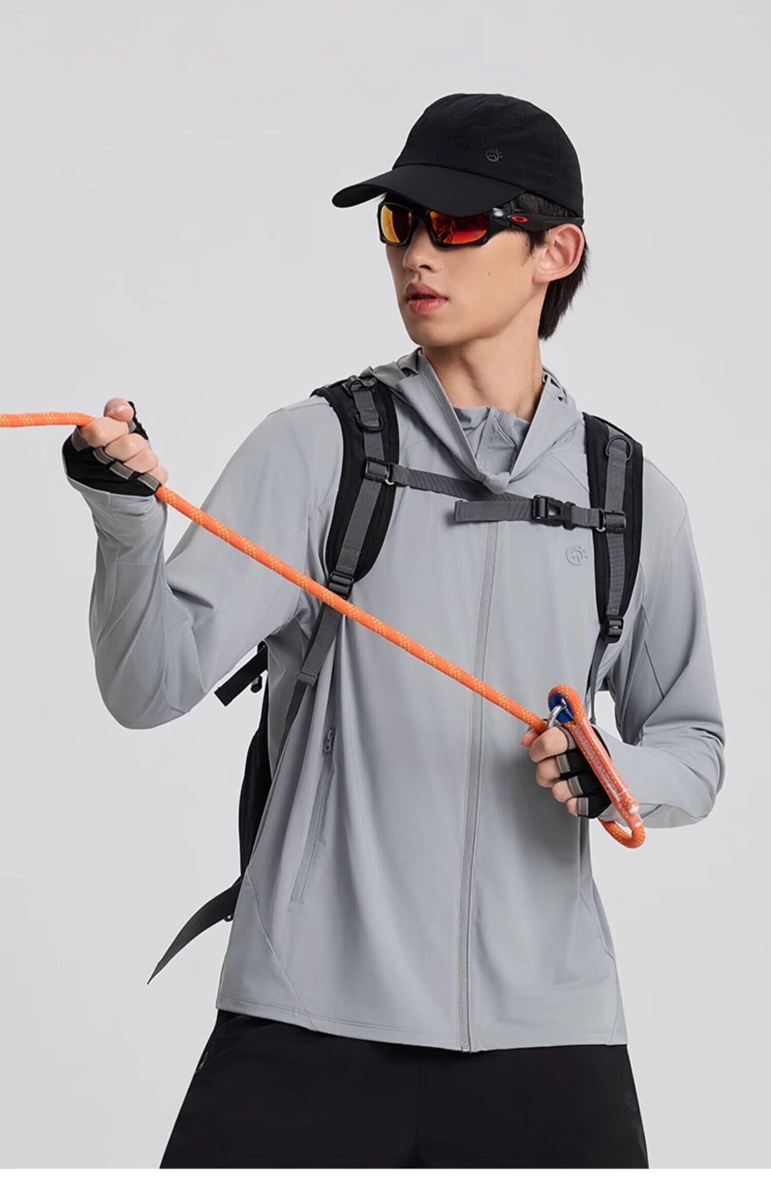 Tantuo UPF 200+ Sun Protection Hooded Breathable Quick-Dry Jacket 44
