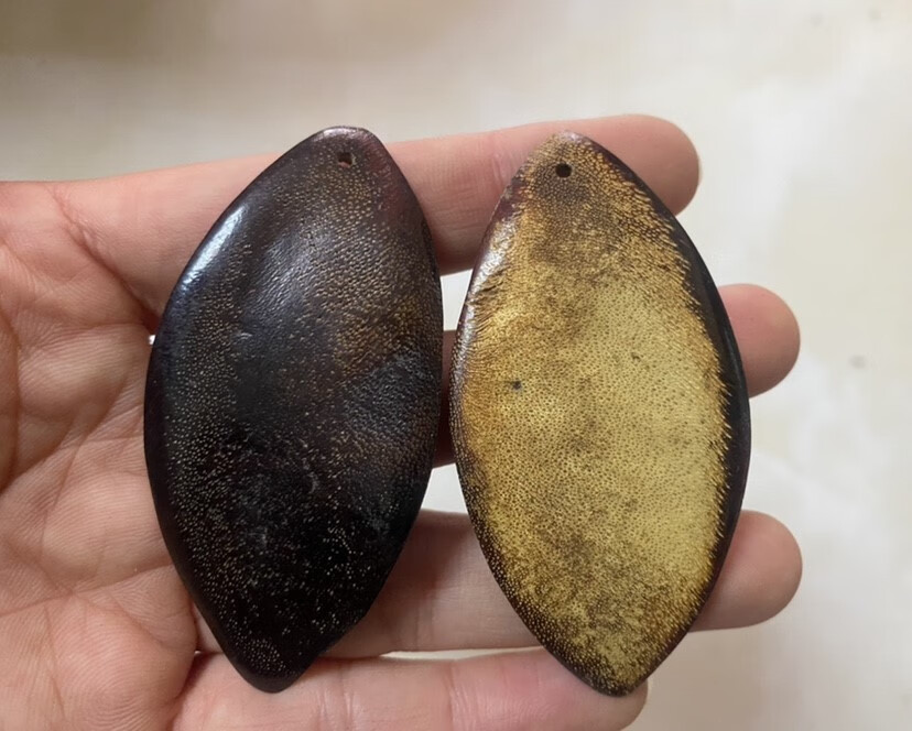 艾冰雨 文玩杂项驴蹄子树叶吊坠 鱼子纹黑驴蹄子手把件刮痧板男女款