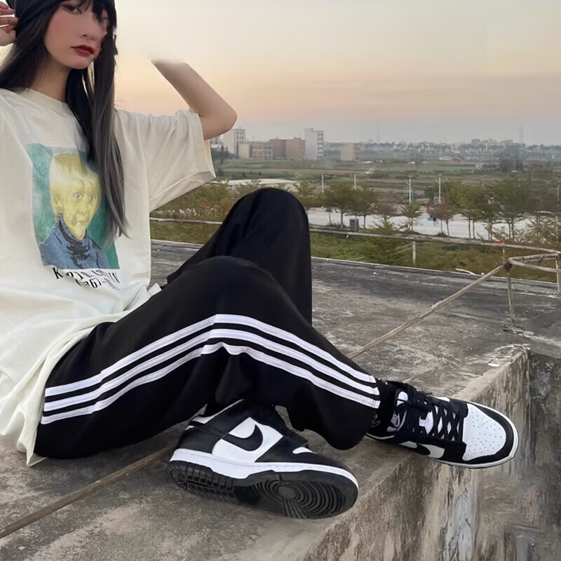 df66c26e3f53eedc.jpg
