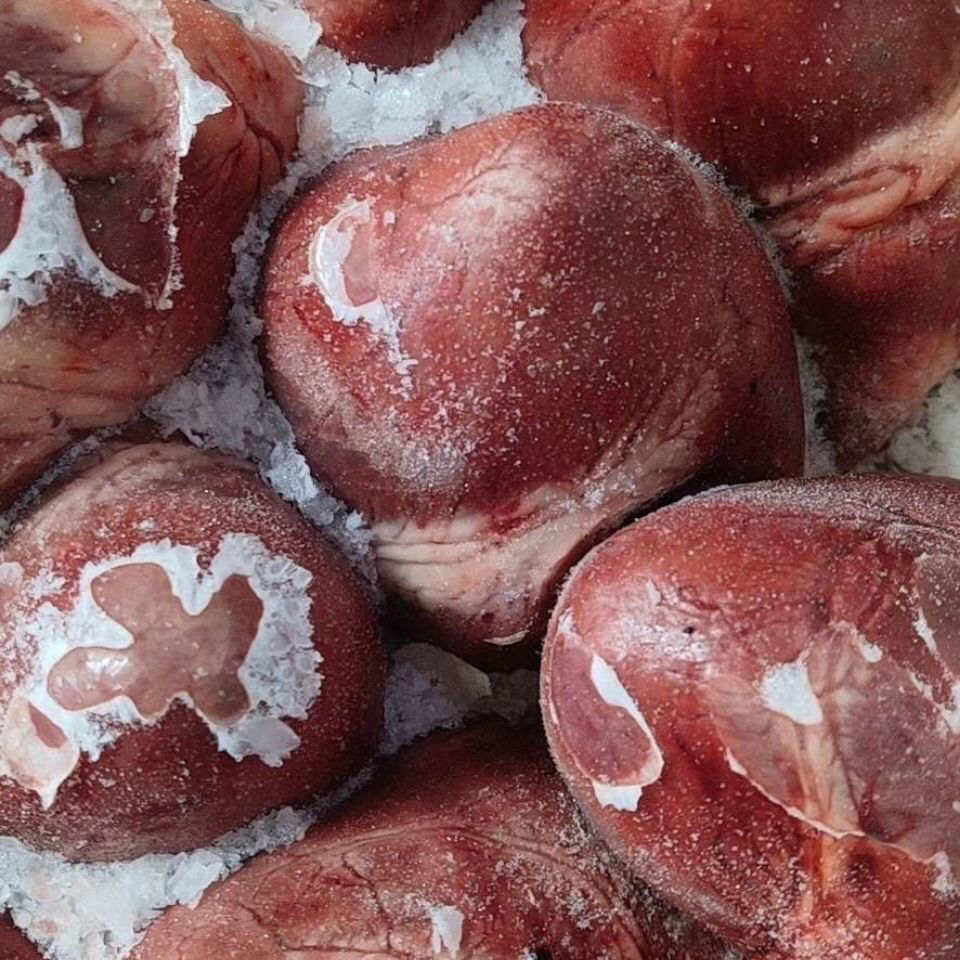 冷冻新鲜猪心 整猪心 生猪心脏 猪内脏 猪心无淤血饭店卤菜店食材