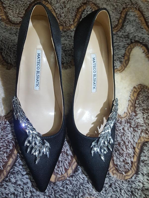 欧洲站2022春新款mb麦穗婚纱鞋细跟尖头高跟鞋秀禾新娘红色婚鞋女