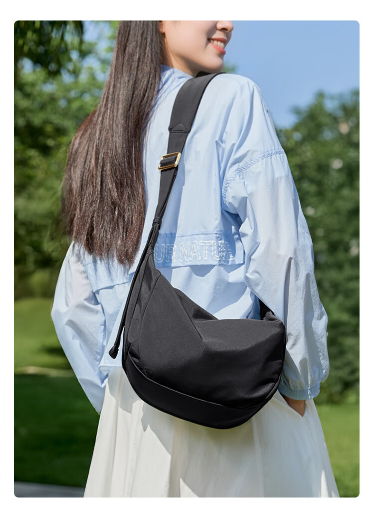 GOLF Crossbody Bag for Women, Casual Shoulder Bag, Fashionable Handbag, Water-Resistant Commuter Bag, Versatile Canvas Bag, Birthday Gift for Wome 10