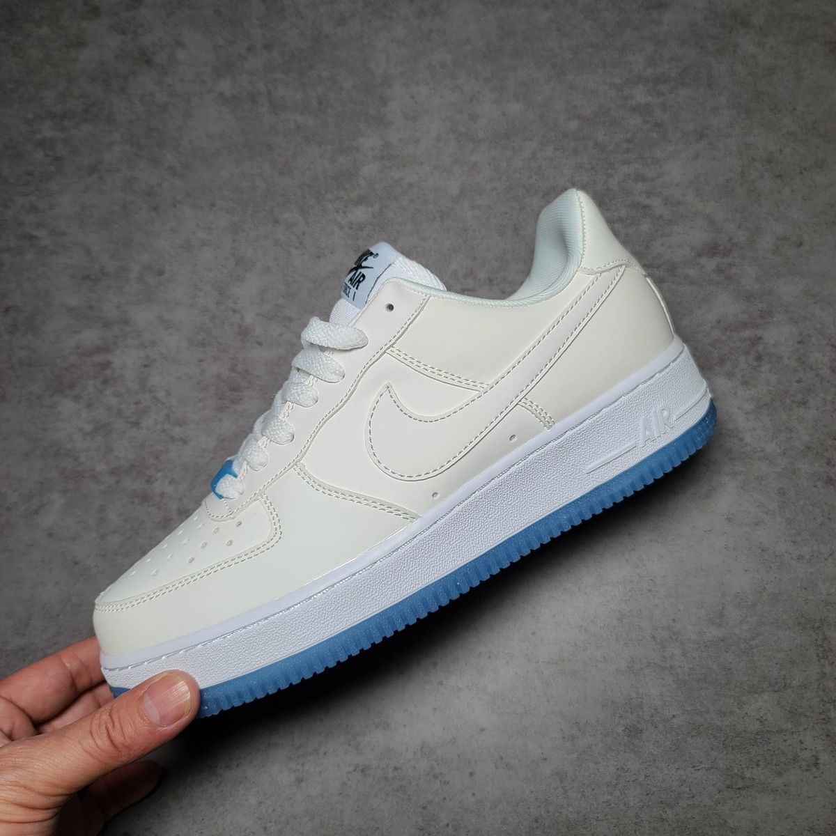 1 空军一号白蓝热感应运动休闲滑板鞋男女款da8301-101 白色 白蓝 45