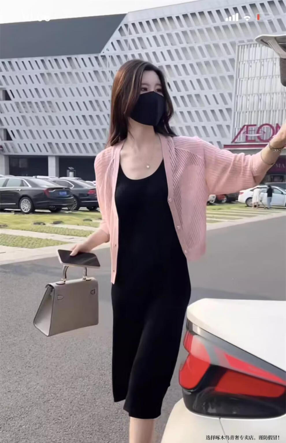 576675c2fb49b47a.jpg