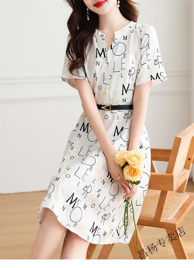 a2c19ad190b062a7.jpg' style=