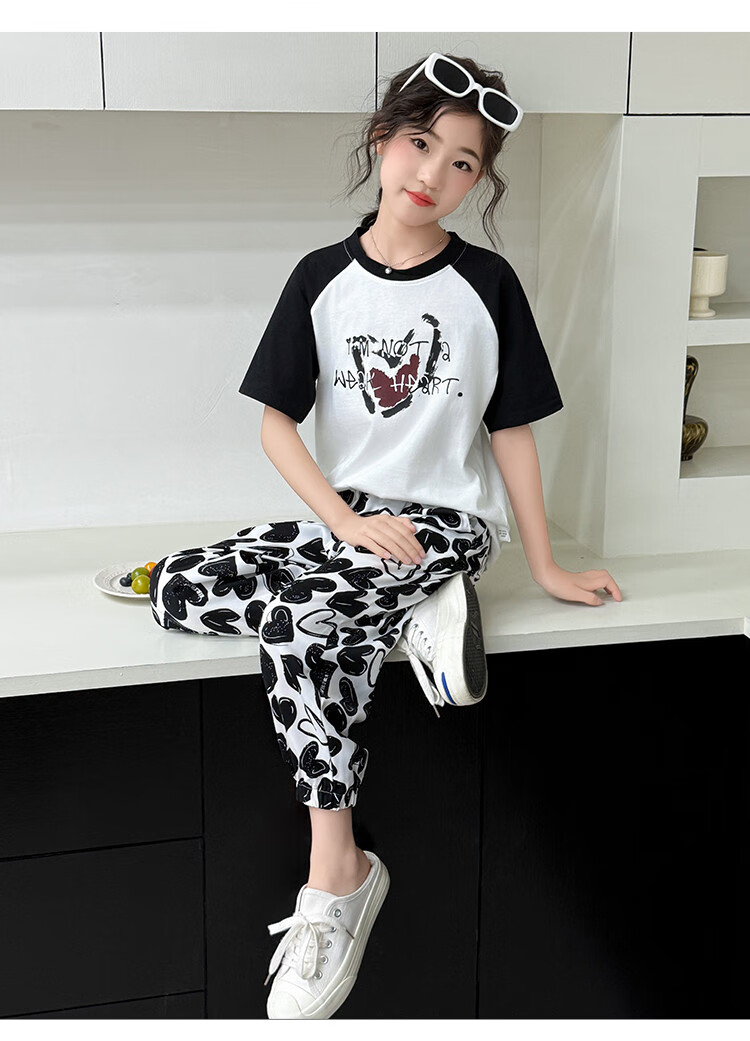Mumuwu Girls' Summer Outfit, 2026 New Stylish Two-Piece Set for Older Children, Short-Sleeved Thin Summer Clothing for Kids 10