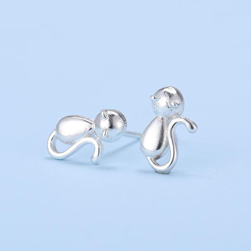 s925银耳针耳小迷耳骨lon钉气质你耳饰钉女2021年爆5款 c120小鲸鱼
