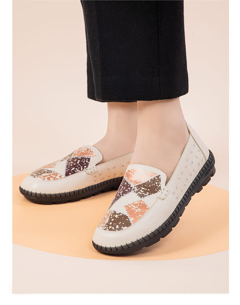 TAIHEYUAN Spring Summer Women's Slip-On Breathable Non-Slip Soft Sole Comfortable Loafers for Middle-Aged and Elderly Moms 17
