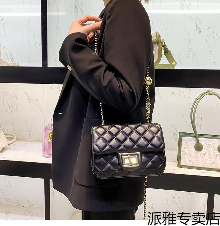 4bbf64ddba83017c.jpg