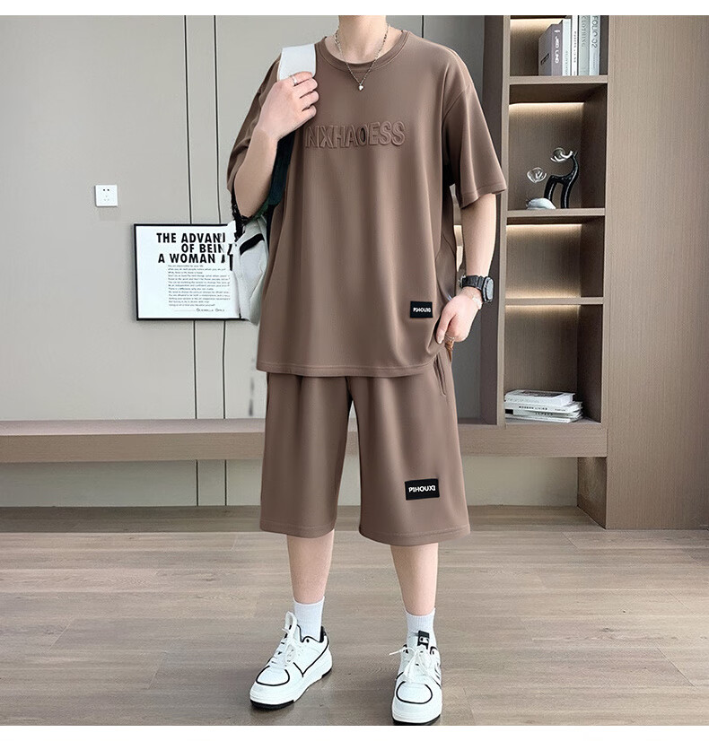 b04e30635937a7c0.jpg' style=