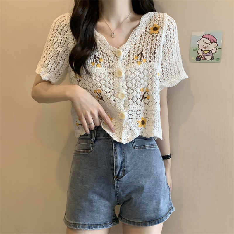 be6b646981db5440.jpg' style=