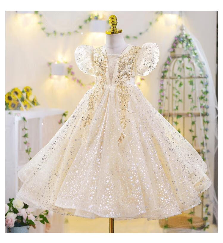 c85c3f62e147d2a2.jpg' style=