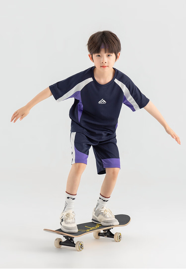 Duoduojia Boys' Trendy Summer Sportswear Set, 2026 New Style Children's Breathable Running T-Shirt And Shorts Two-Piece Suit 32