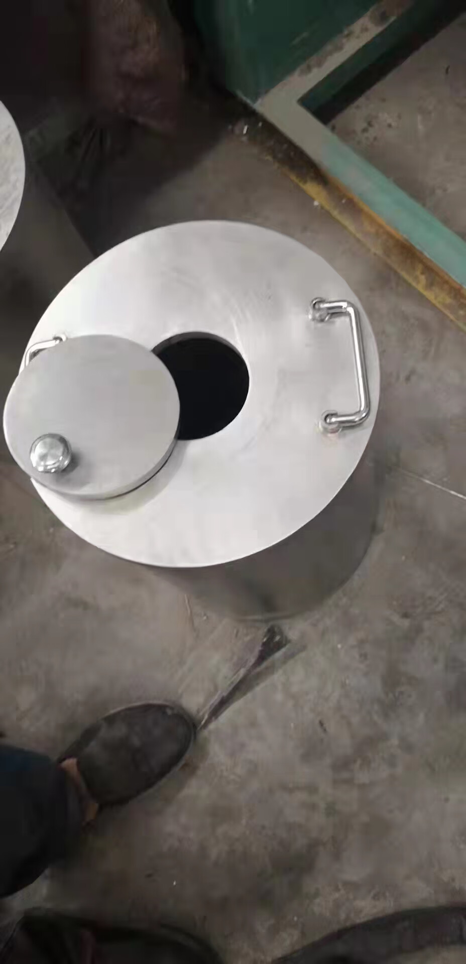 防辐射铅箱放射源储存箱铅罐射线屏蔽罐铅柜箱容器铅箱罐桶门芊迁筱