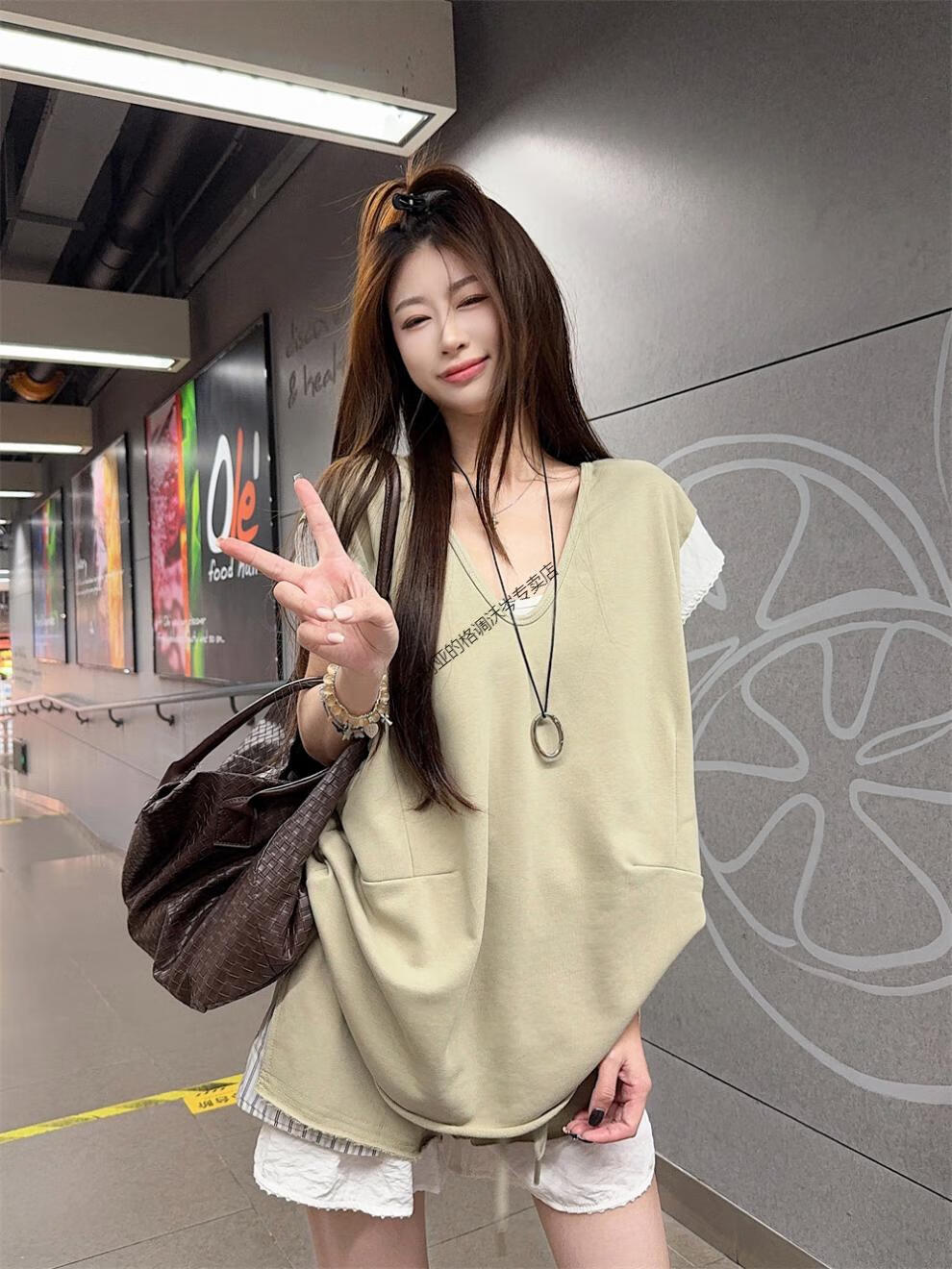 23f984d711a674f0.jpg