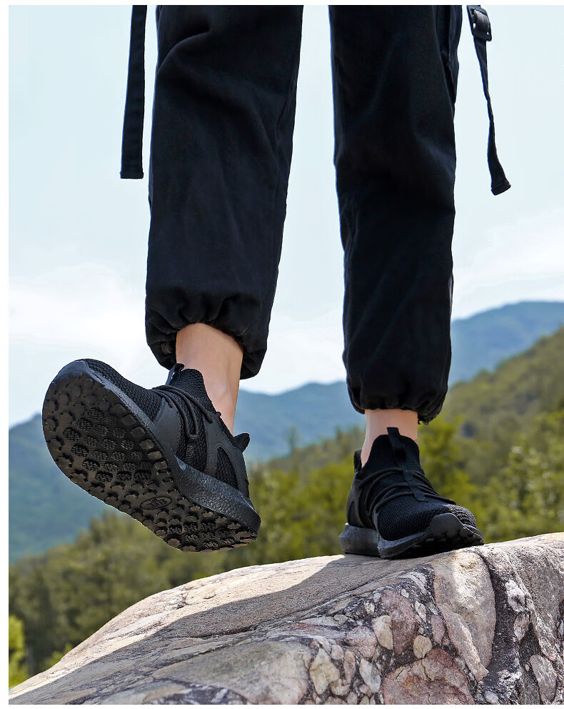 Qiangren Outdoor Sports Casual Men's Shoes, Breathable Shock-Absorbing Running Shoes, 3515 New Style Training Shoes, Black, Size 39 14