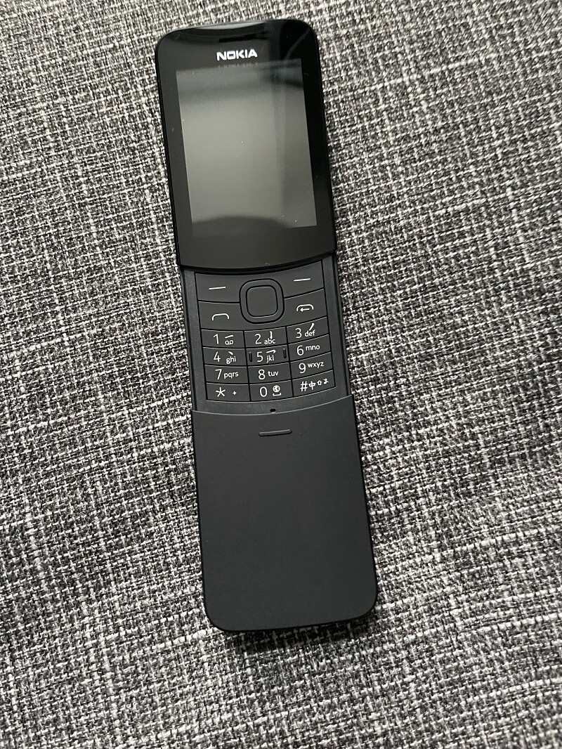 nokia/诺基亚 8110 4g通4g香蕉下滑盖手机手机学生手机中老年 黑色(99