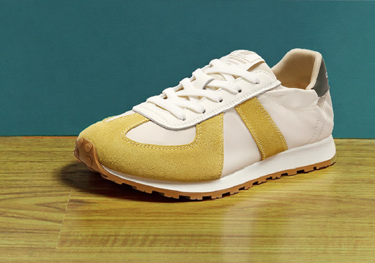 Belle Lightweight Oxygen Agan Training Shoes for Women Student Autumn New Lightweight Height Increasing Casual Shoes B2660CM5 Cream White 36 2