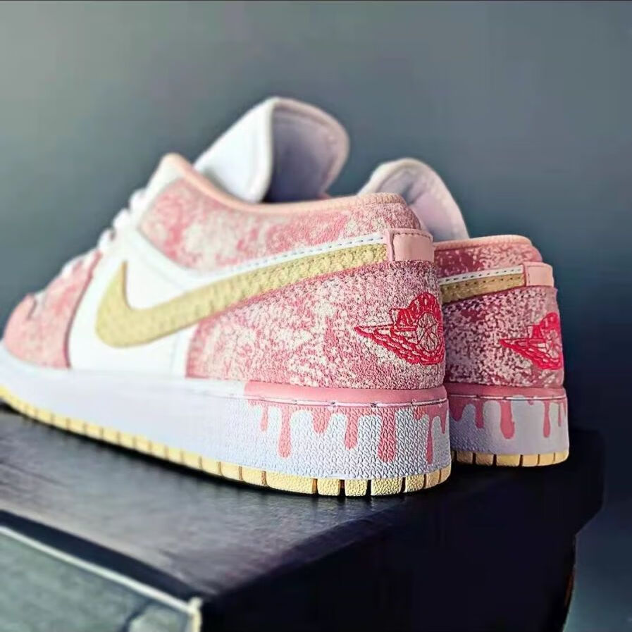 耐克nike耐克(nike)1粉冰淇淋低帮篮球鞋乔1男女休闲鞋百搭耐磨防滑