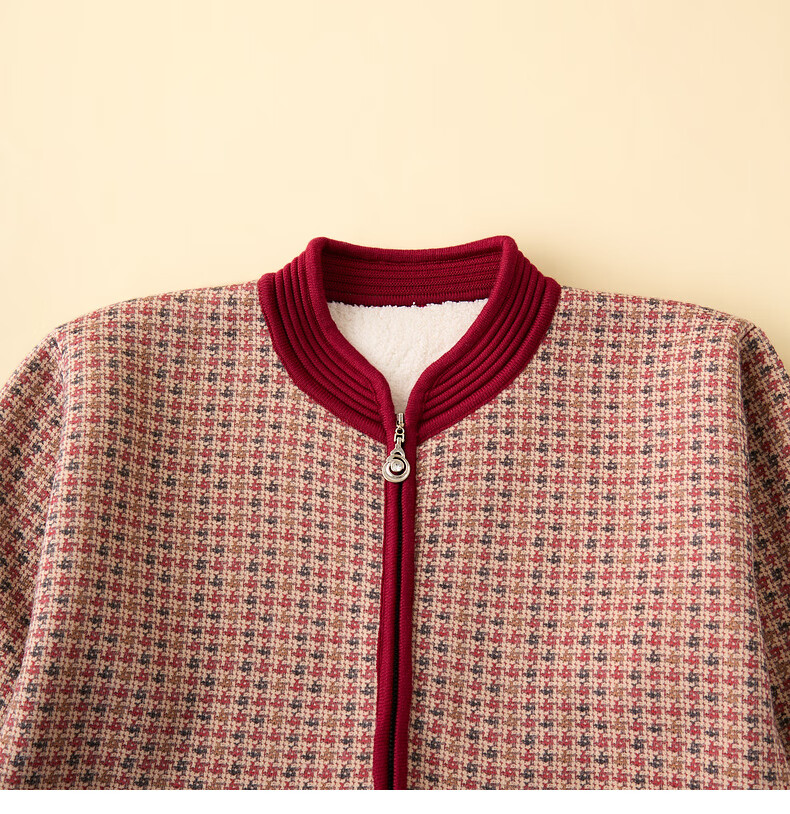Fengxiao Grandma Style 2025 New Winter Coat Elderly Women's Fleece Warm Knitted Sweater Mom's Pullover 17