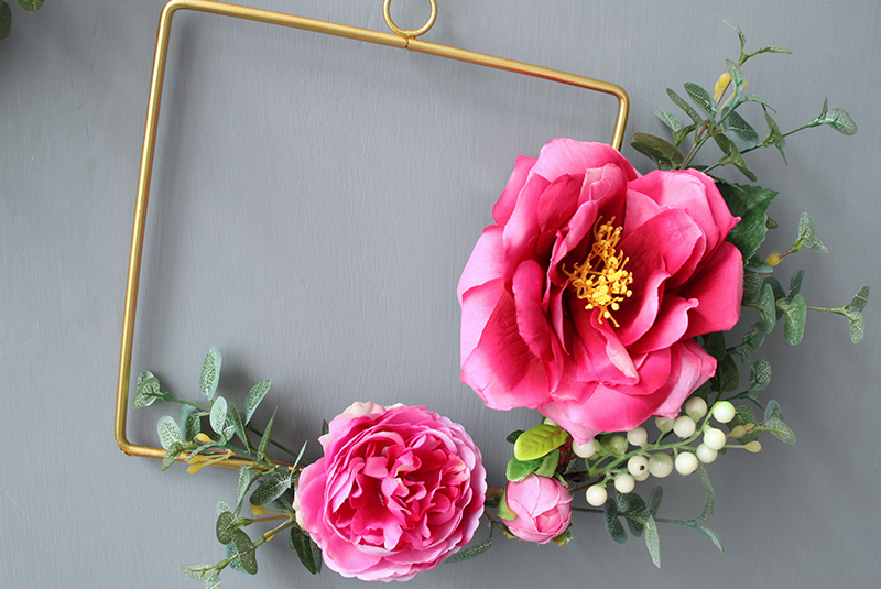 wo 假花仿真花装修饰品墙壁挂件饰房间墙面悬挂少女卧室墙上装饰创意