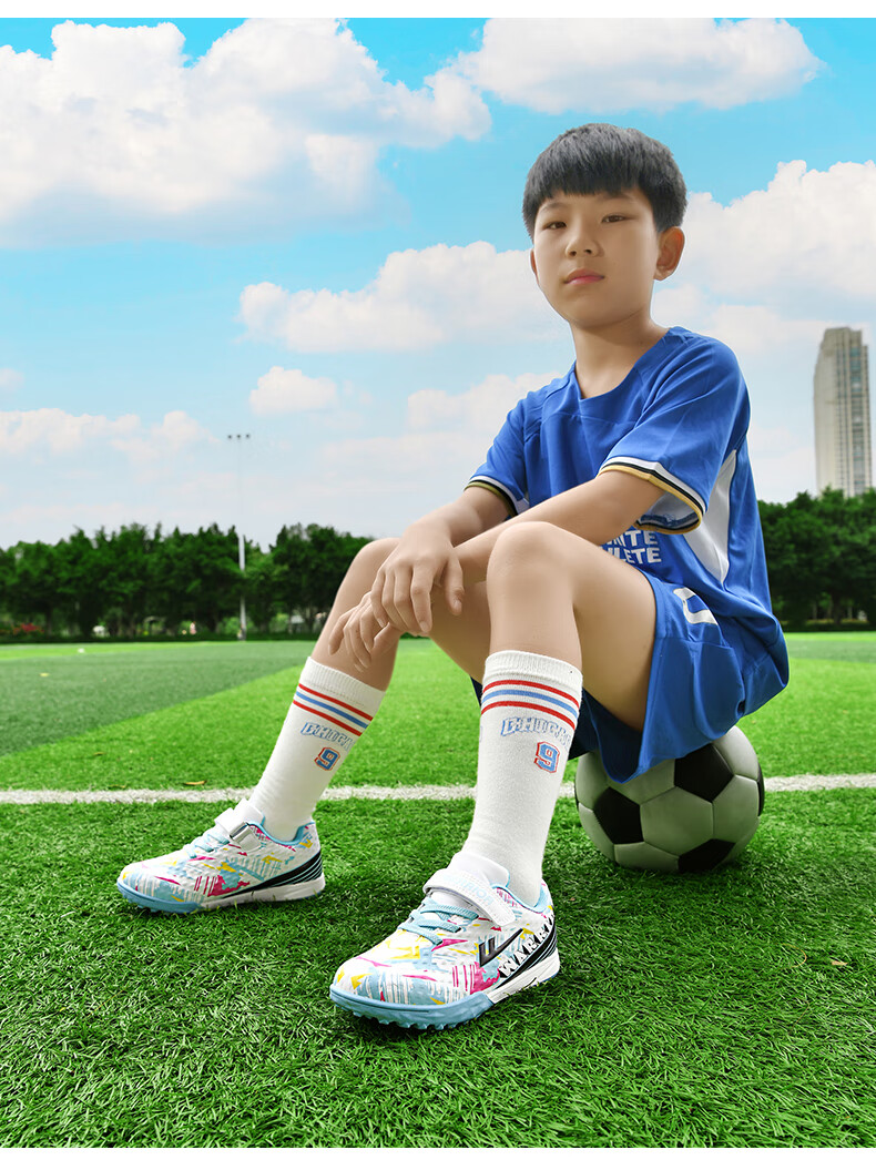 Huili Soccer Cleats with TF Studs, Velcro, No-Tie Design for Men, Women, Children, Students, Campus And Lawn Use, Model 572, Size 29, White And Navy Blue 12