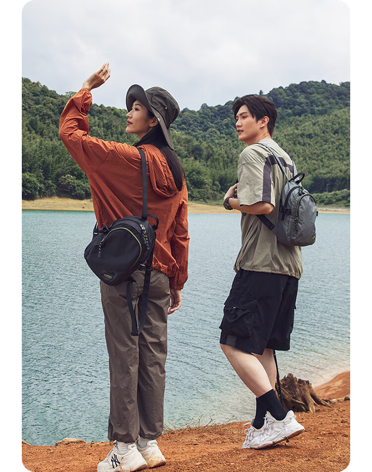 FOUVOR Casual Women's Backpack Fashion Lightweight Travel Bag Outdoor Sports Oxford Cloth Water-Resistant Black 2