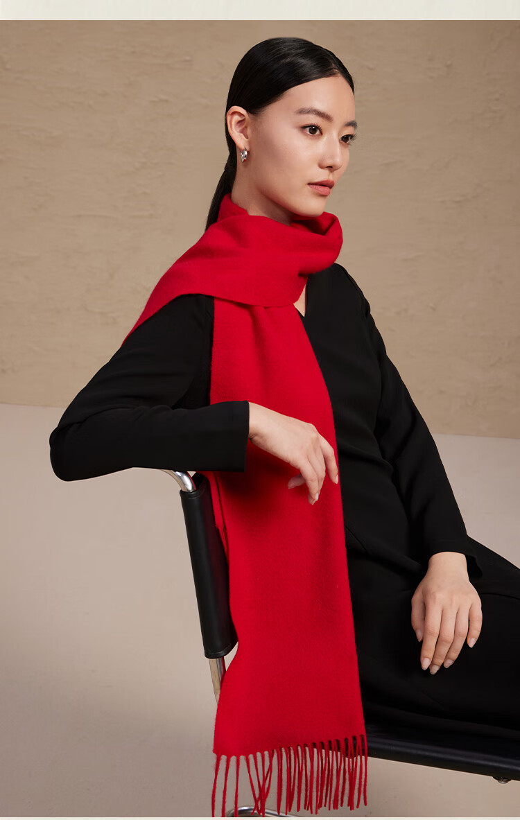 Shanghai Story Classic Couple 100% Wool Warm Red Scarf Neck Warmer Year of the Horse Zodiac New Year Birthday Gift Box Set 8